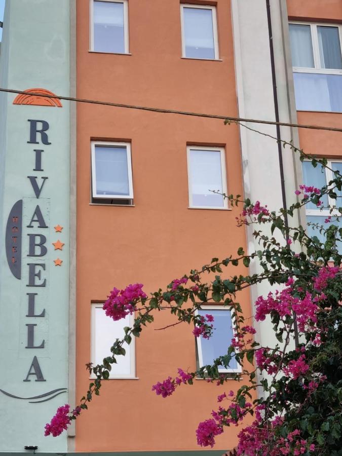 Hotel Rivabella Davoli Exterior photo
