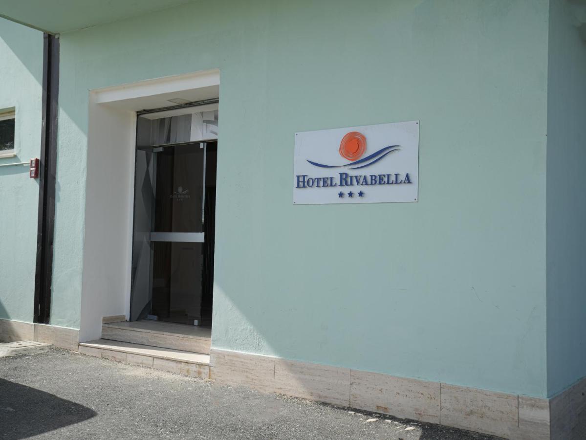 Hotel Rivabella Davoli Exterior photo