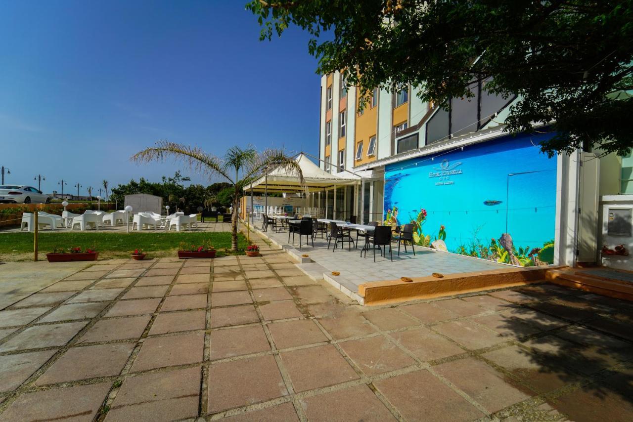 Hotel Rivabella Davoli Exterior photo
